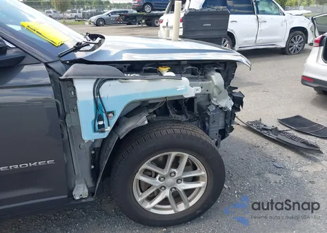 2021 Jeep Grand Cherokee L Laredo 4X4 из США, поврежденный, VIN 1C4RJKAG4M8140636